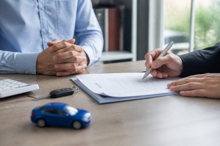 Changer propriétaire carte grise : quel prix prévoir ?