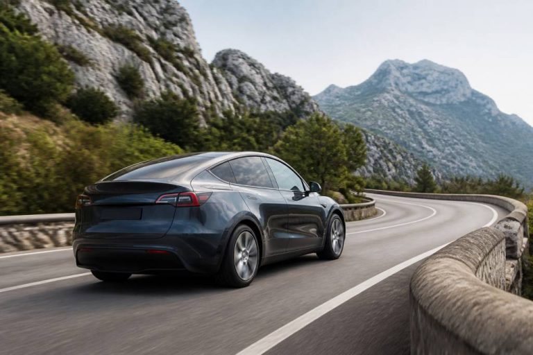 Autonomie véhicule électrique : comprendre les facteurs qui influencent les kilomètres parcourus