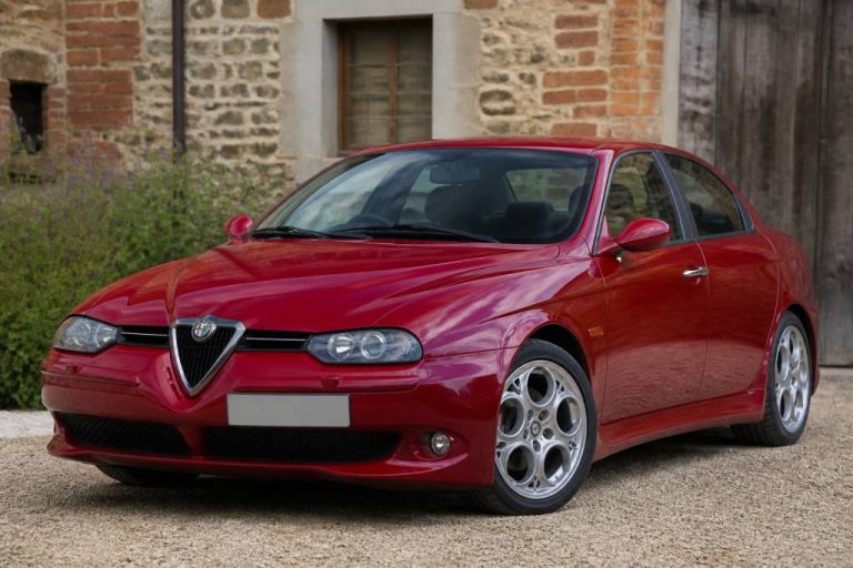 La 156 GTA : histoire, performances et cote de l’Alfa Romeo sportive