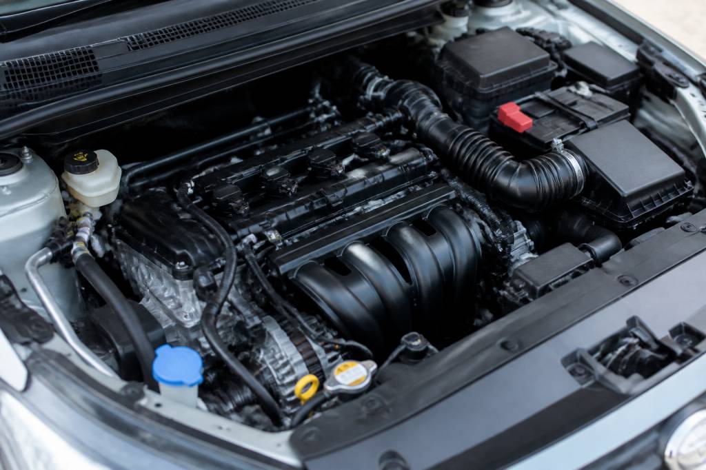 2008 moteur essence : fiabilité, performances et problèmes à connaître