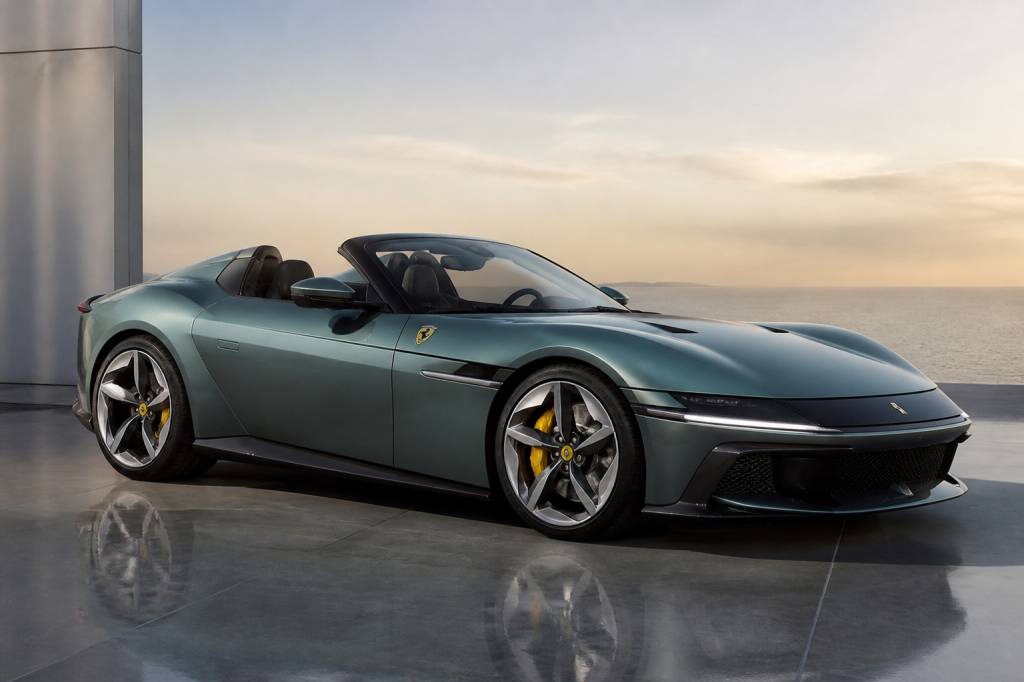 12cilindri spider : le nouveau cabriolet Ferrari qui allie puissance et élégance