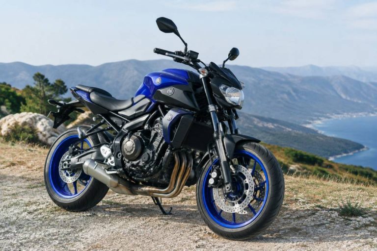 1200 yamaha : le guide des motos et modèles emblématiques de la marque