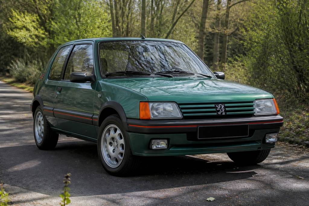 106 Peugeot verte : tout savoir sur ce modèle emblématique et son histoire