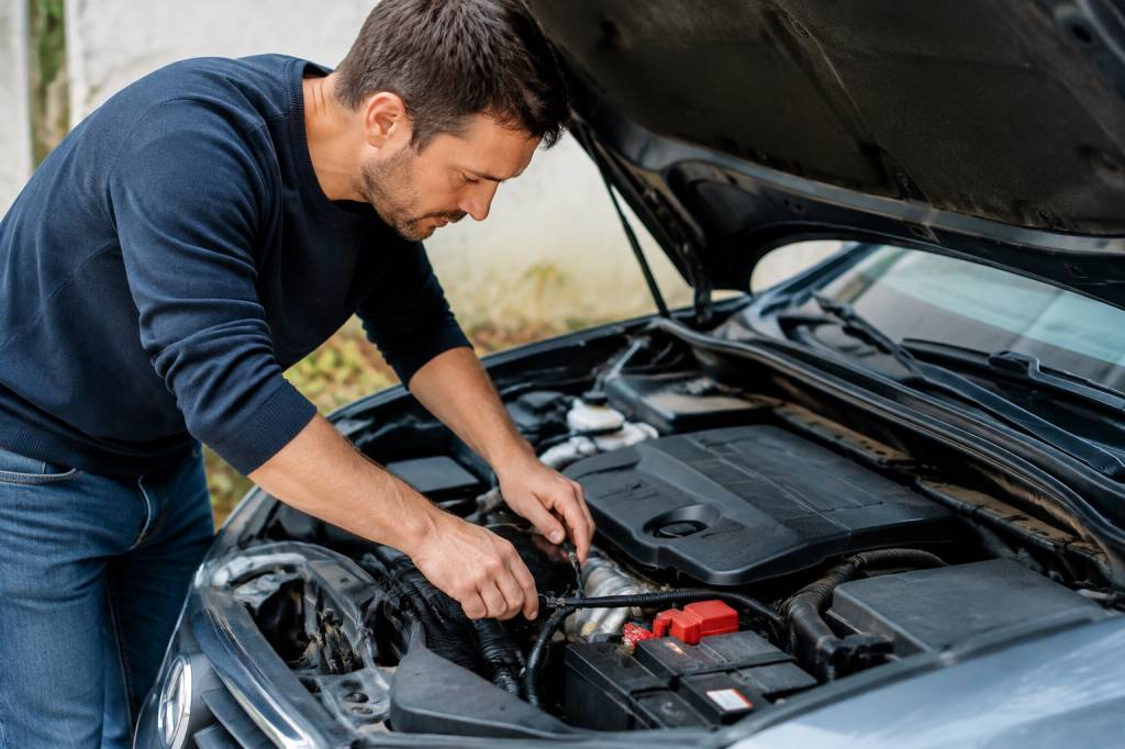 Batterie essence sur diesel : est-ce possible et sans risque pour votre voiture ?