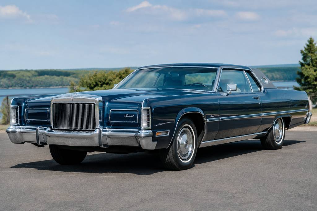 1975 Lincoln Continental : histoire, caractéristiques et valeur sur le marché de collection